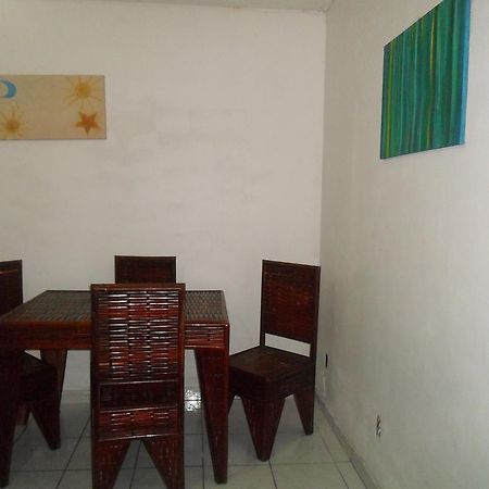 Kitinete Na Barra Apartman Salvador Kültér fotó
