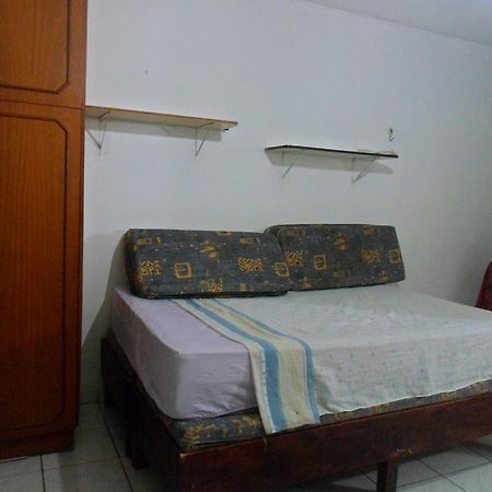Kitinete Na Barra Apartman Salvador Kültér fotó